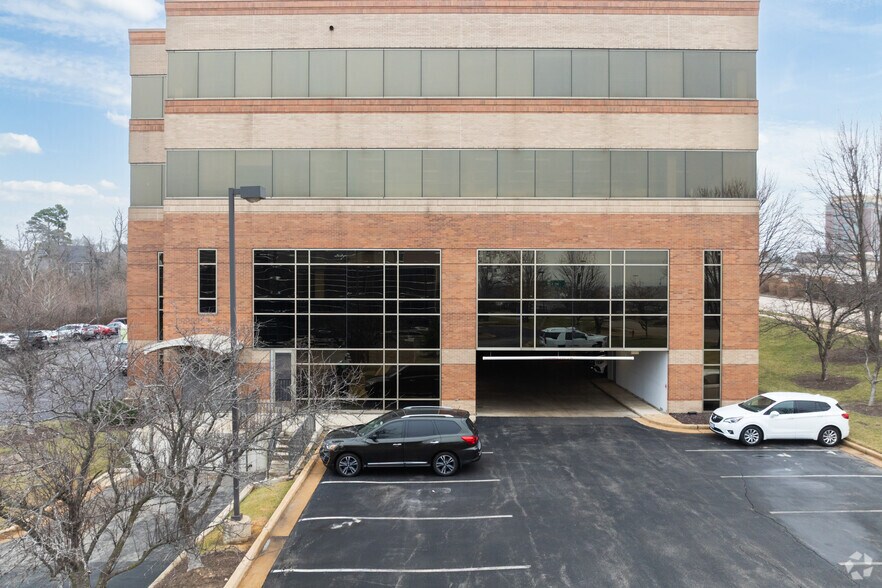 More Photos Of 16253 Swingley Ridge Rd, Chesterfield Office For Lease