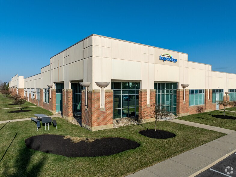 More Photos Of 7288-7312 Central Parke Blvd, Mason Office For Lease