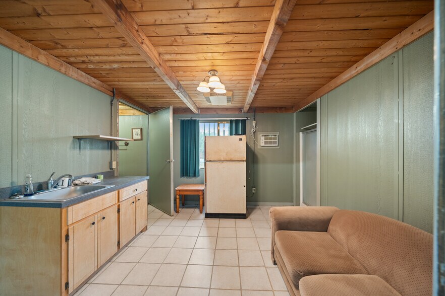 More Photos Of 119 FM 1891, Shiner Land For Sale