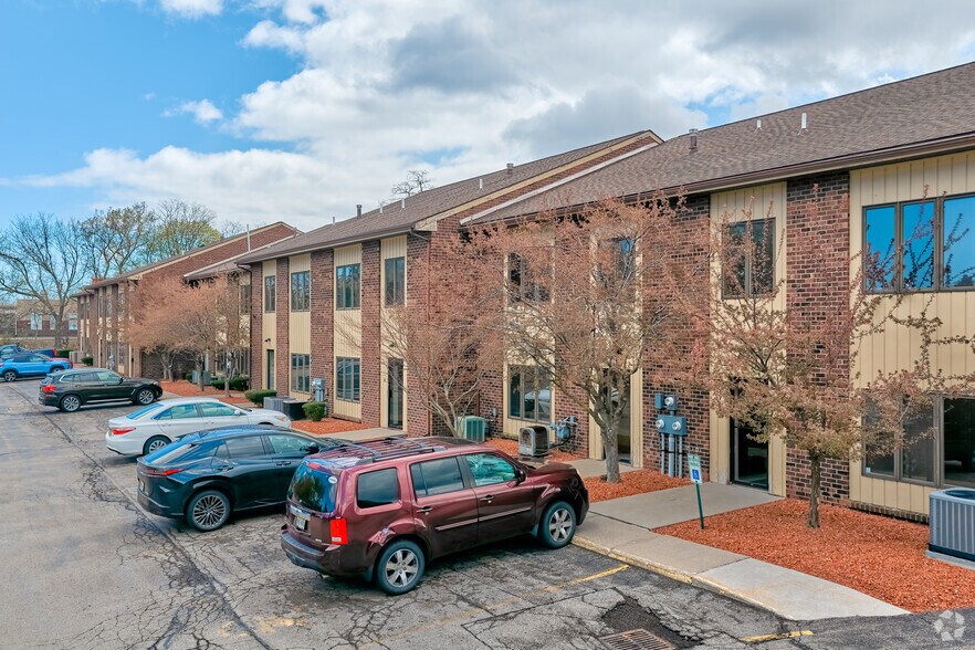 More Photos Of 1724-1742 E Ridge Rd, Rochester Medical For Sale