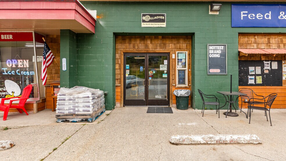 More Photos Of 1201 Main St, Thompson Falls Service Station For Sale