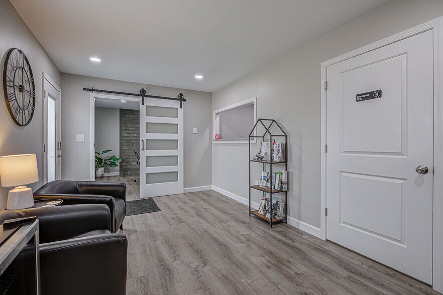 More Photos Of 304 Edgewood Dr, Trenton Medical For Sale