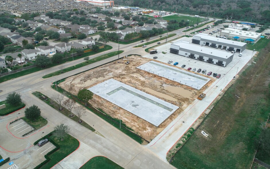 More Photos Of 3740 N Mason Rd, Katy Flex For Lease