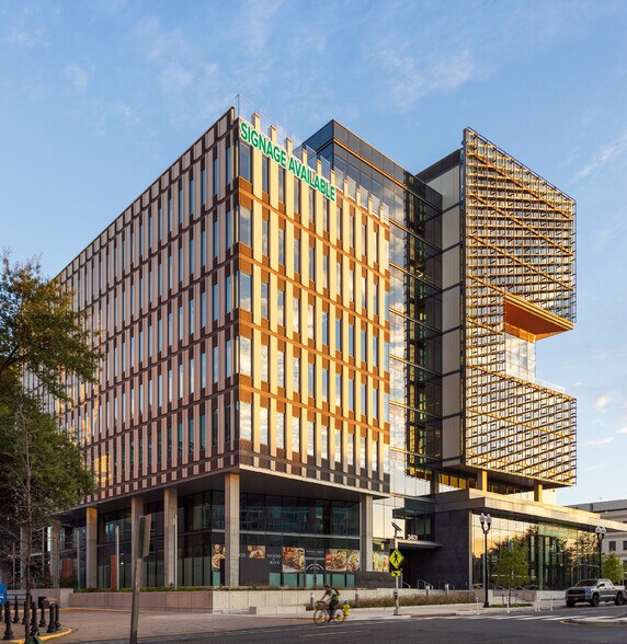 More Photos Of 3401 Fairfax Dr, Arlington Office For Lease