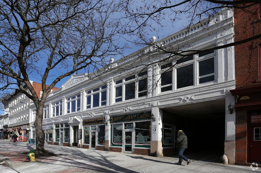 More Photos Of 510-526 Main St, Middletown Storefront Retail Office For Lease