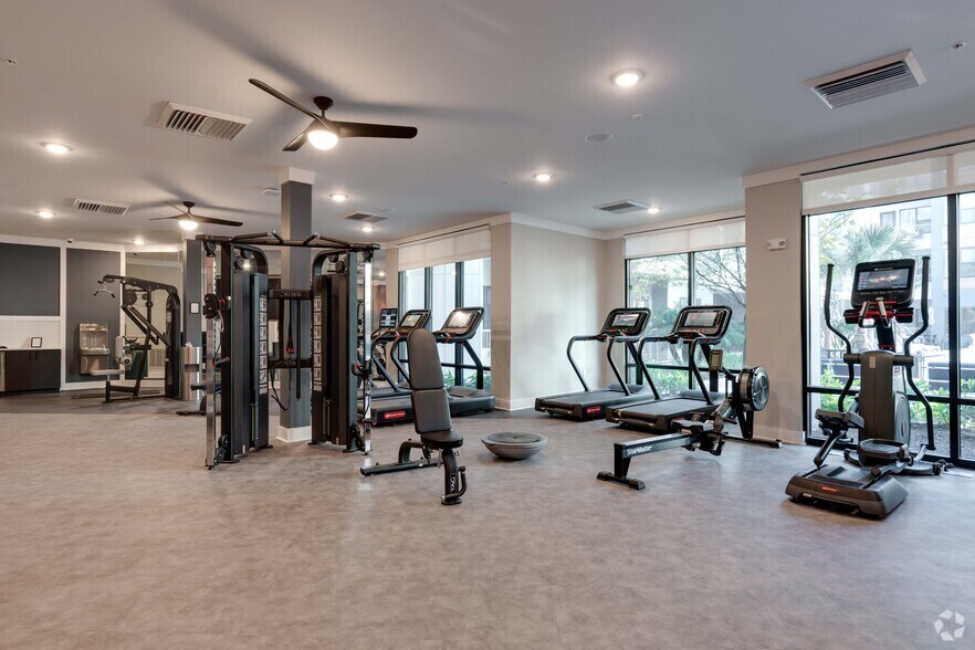 More Photos Of 1300 Hendricks Ave, Jacksonville Apartments For Lease