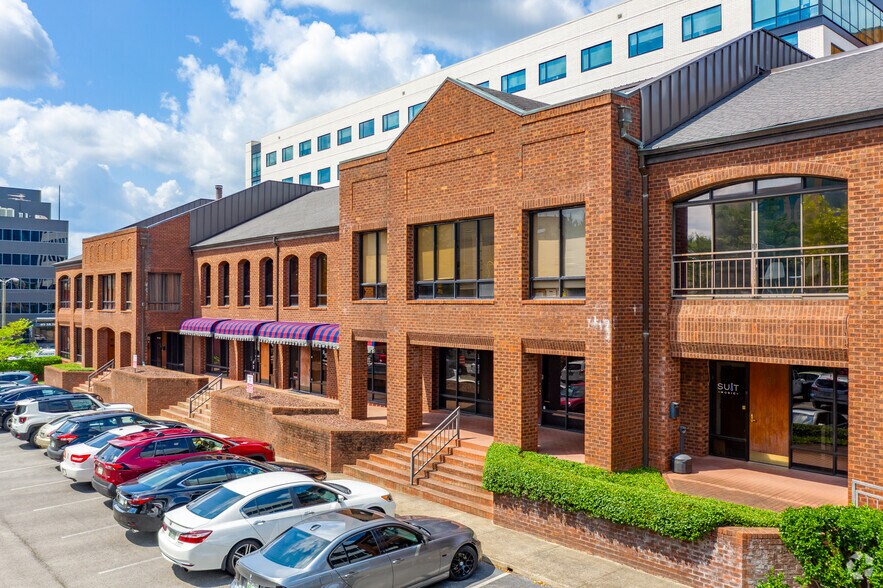 More Photos Of 33 Music Sq W, Nashville Loft Creative Space For Lease
