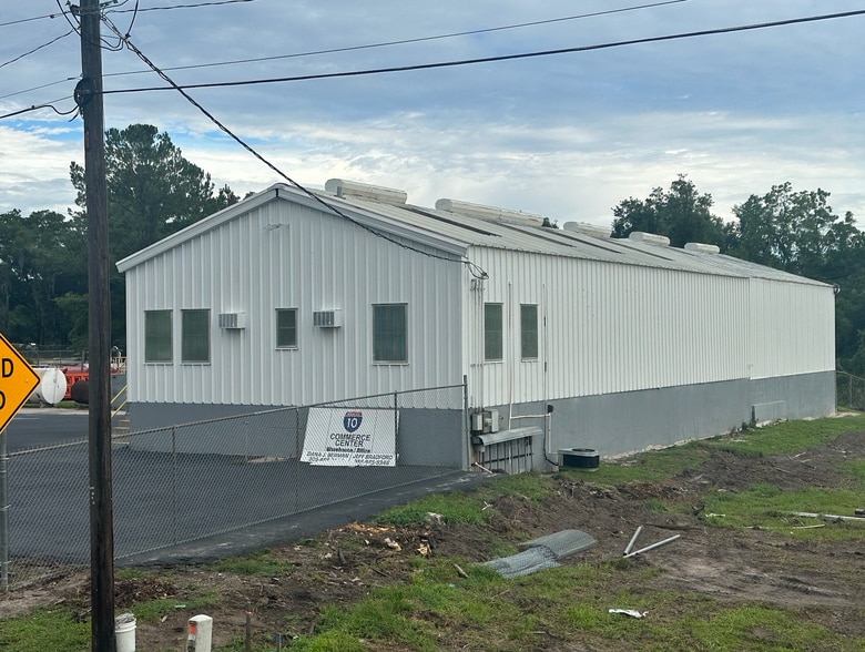 More Photos Of 140 Palm St NE, Live Oak Manufacturing For Lease