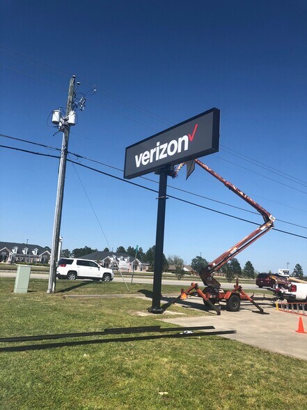 More Photos Of 3107 E 1st St, Vidalia Storefront Retail Office For Lease