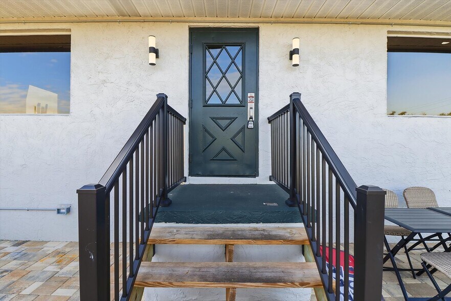 More Photos Of 859 S US Highway 41, Inverness Restaurant For Sale