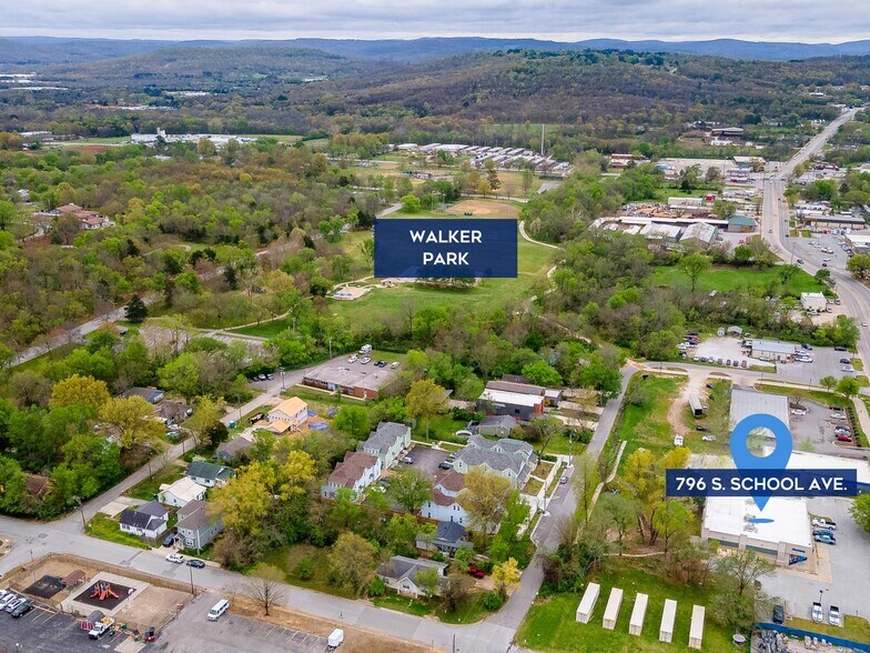 More Photos Of 796 S School Ave, Fayetteville Freestanding For Sale