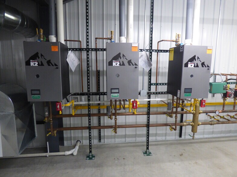 More Photos Of 420 2nd St, Harrisville Manufacturing For Sale