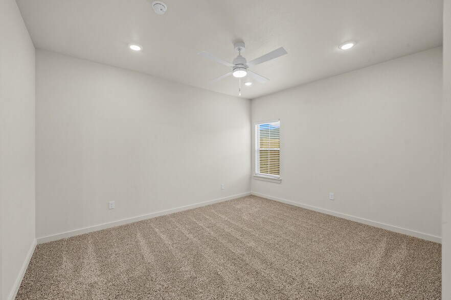 More Photos Of 7030-7036 41st st, Lubbock Apartments For Sale