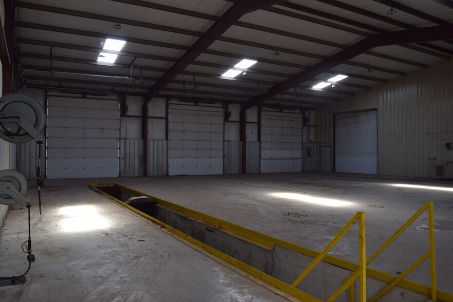 More Photos Of 9701 FM 307, Midland Flex For Sale