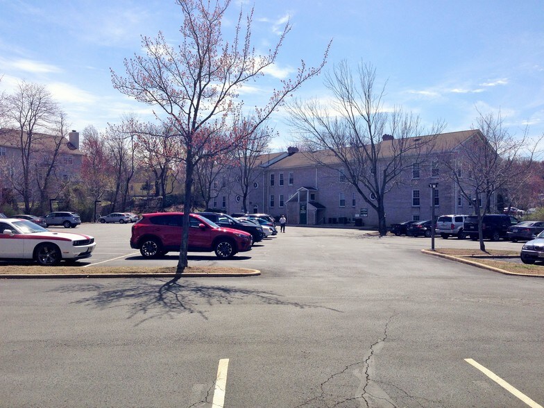 More Photos Of 330 Milltown Rd, East Brunswick Office For Lease