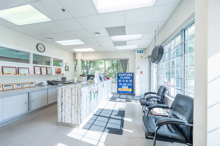 More Photos Of 3160 Parsons Rd NW, Edmonton Office Residential For Sale