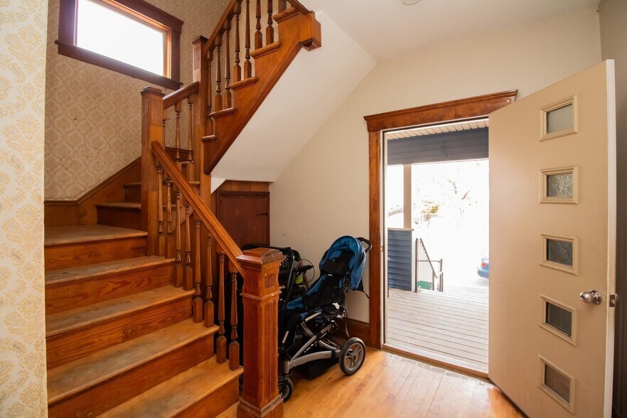 More Photos Of 56 Cohasset St, Worcester Multifamily For Sale