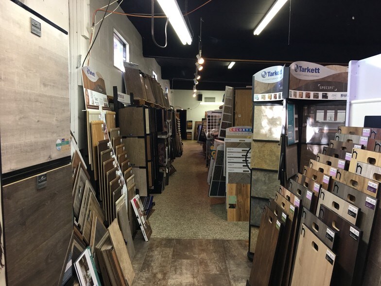 More Photos Of 390 State St N, Eden Valley Freestanding For Sale