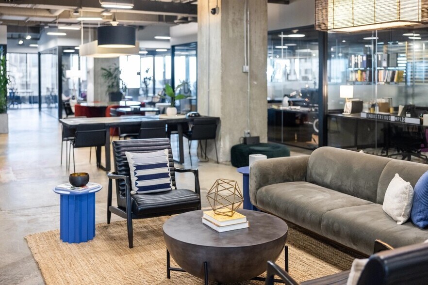 Primary Photo Of 60 S 6th St, Minneapolis Coworking Space