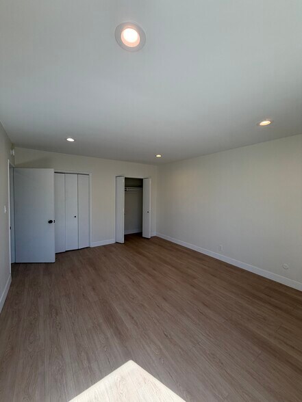 More Photos Of 623 Orange Grove Ave, Glendale Apartments For Sale