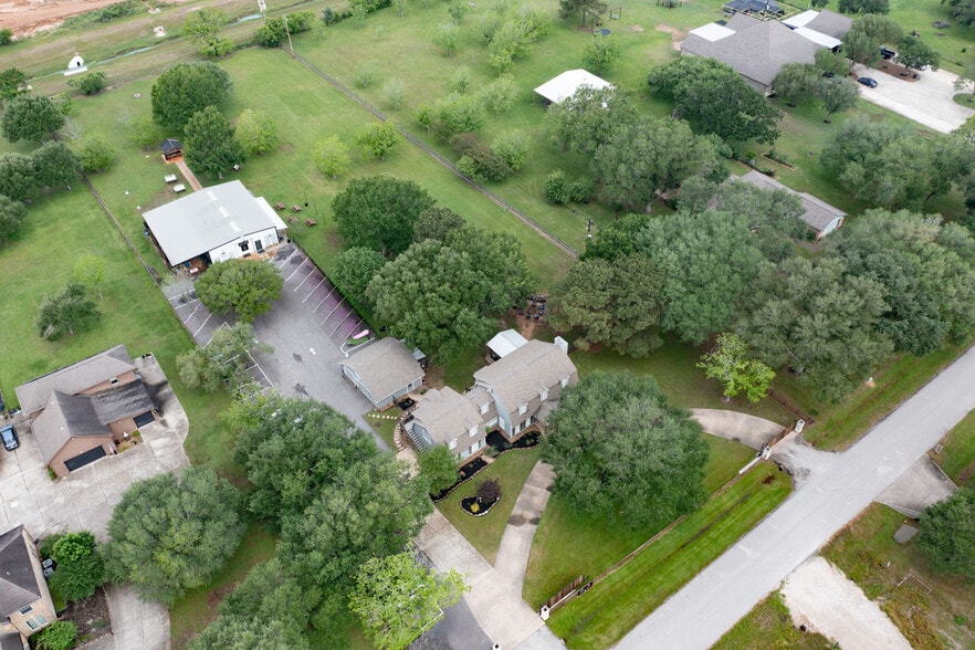 Primary Photo Of 10419 W Hidden Lake Ln, Richmond Religious Facility For Sale