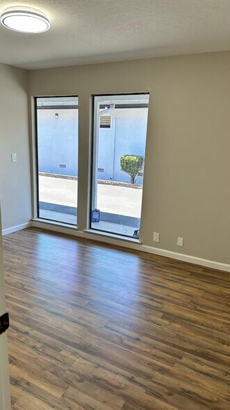 More Photos Of 421 E Center St, Manteca Medical For Lease