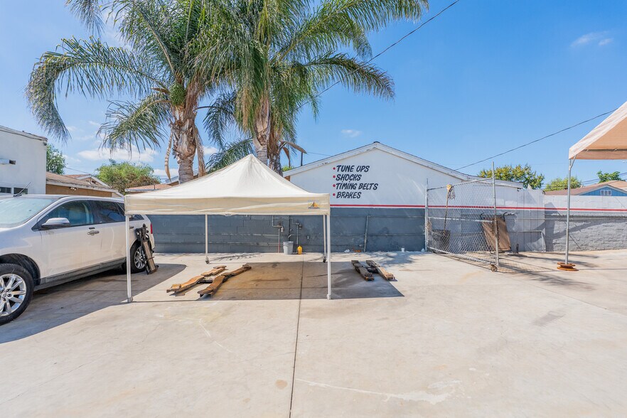 More Photos Of 16529 Lakewood Blvd, Bellflower Auto Repair For Sale