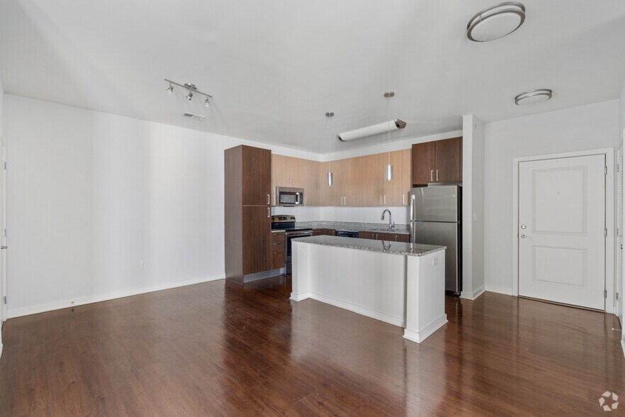 More Photos Of 9300 Lottsford Rd, Largo Apartments For Lease