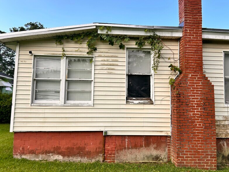 More Photos Of 511 E 13th Ave, Cordele Specialty For Sale