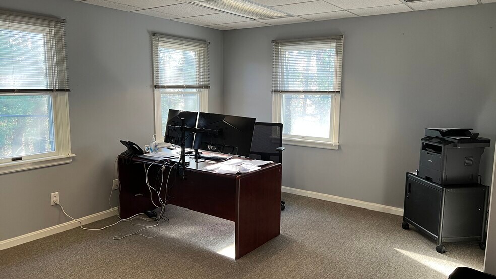 More Photos Of 150 W Grove St, Middleboro Office For Sale