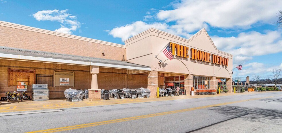 Primary Photo Of 845-967 E Lancaster Ave, Downingtown Unknown For Lease