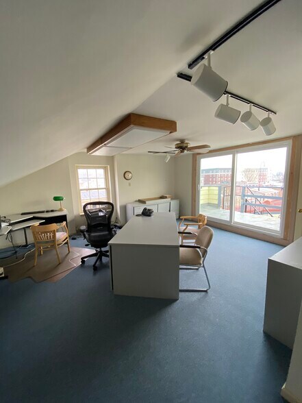 More Photos Of 103 S High St, West Chester Office For Lease