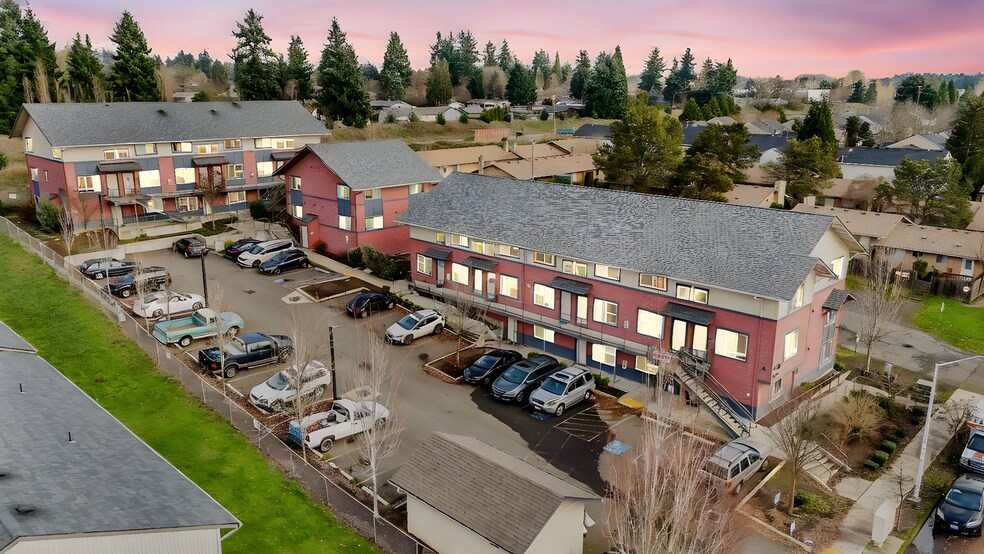 More Photos Of 5750 NE 34th St, Vancouver Apartments For Sale