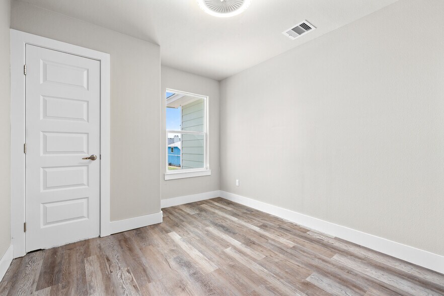 More Photos Of 15501 Cruiser Units st, Corpus Christi Multifamily For Sale