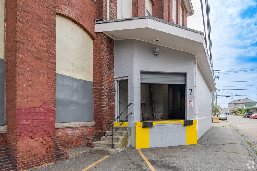 More Photos Of 75 David St, New Bedford Manufacturing For Lease