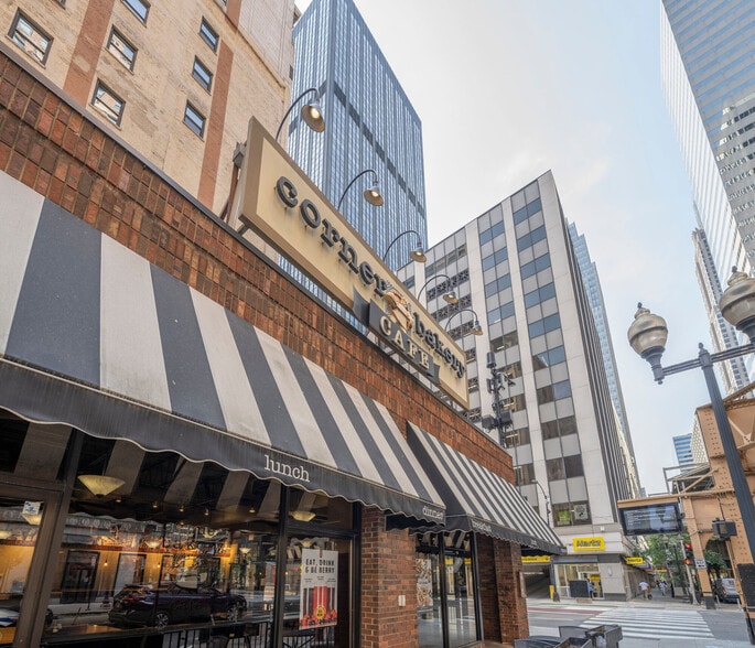 More Photos Of 210 N Wells St, Chicago Apartments For Lease