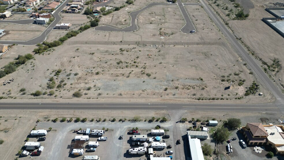 More Photos Of 391 N Riggles Ave, Quartzsite Land For Sale