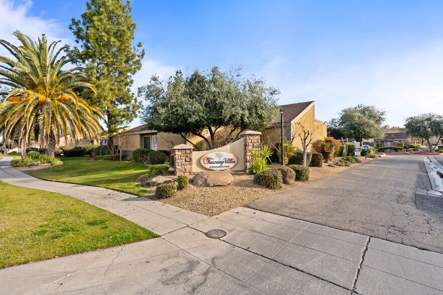 More Photos Of 7166 N Fruit Ave, Fresno Apartments For Sale