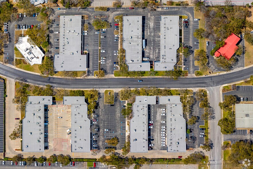 More Photos Of 12000 Network Blvd, San Antonio Unknown For Lease