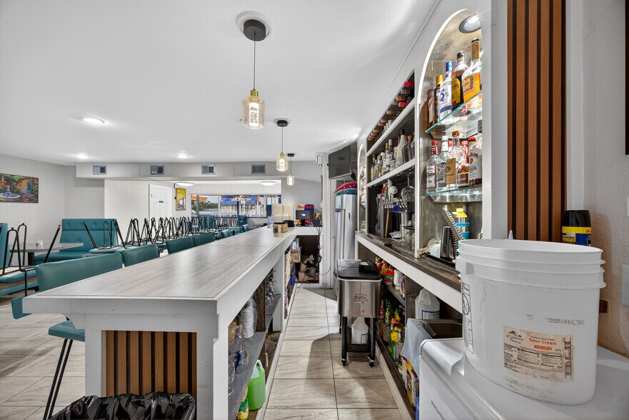 More Photos Of 4350 Augusta Rd, Lexington Restaurant For Sale