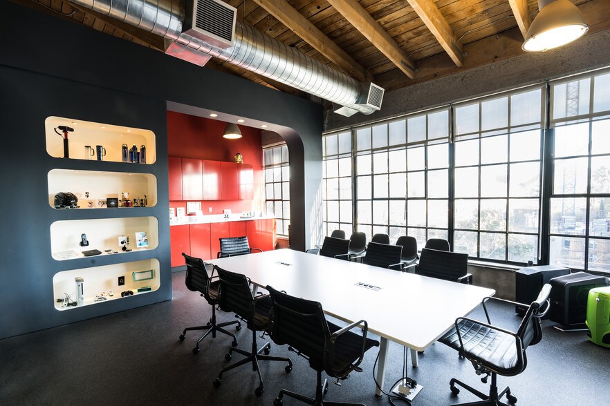 More Photos Of 344-348 6th St, San Francisco Office For Sale