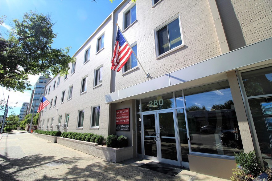 More Photos Of 280 Mamaroneck Ave, White Plains Freestanding For Lease