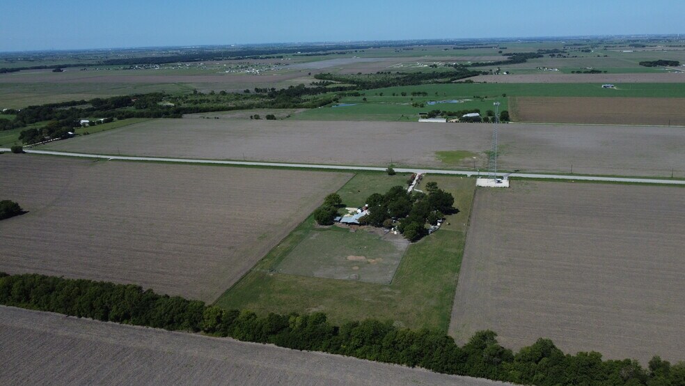 More Photos Of 11001 S State Highway 95, Taylor Land For Sale