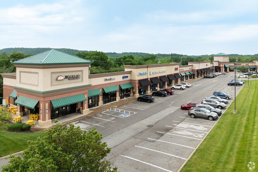 More Photos Of 1209-1279 Main St, Imperial General Retail For Lease