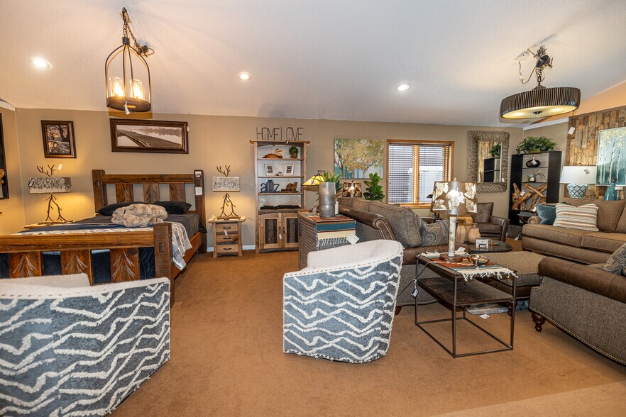 More Photos Of 7967 US Highway 51, Minocqua Freestanding For Sale