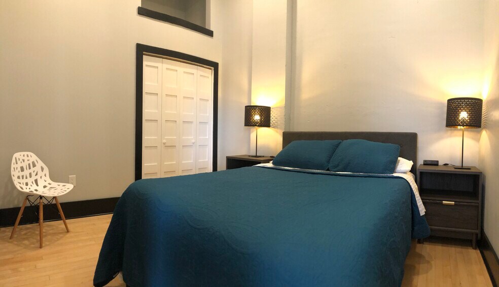 More Photos Of 115 NW 3rd St, Abilene Office Residential For Sale
