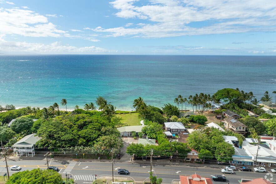 More Photos Of 65 Hana Hwy, Paia Restaurant For Lease