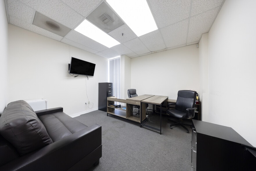 More Photos Of 15350 Fairfield Ranch Rd, Chino Hills Warehouse For Sale