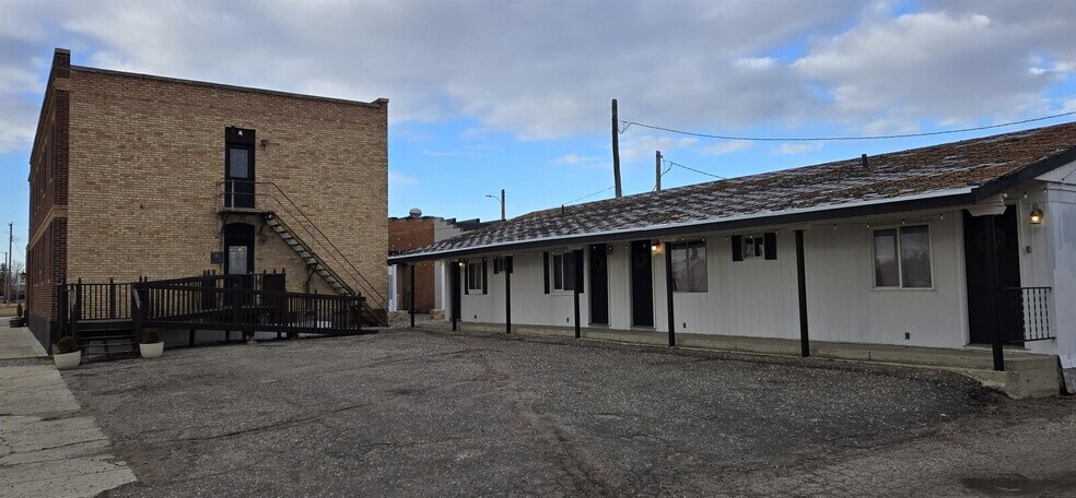 More Photos Of 3 Main St SE, Bowbells Specialty For Sale
