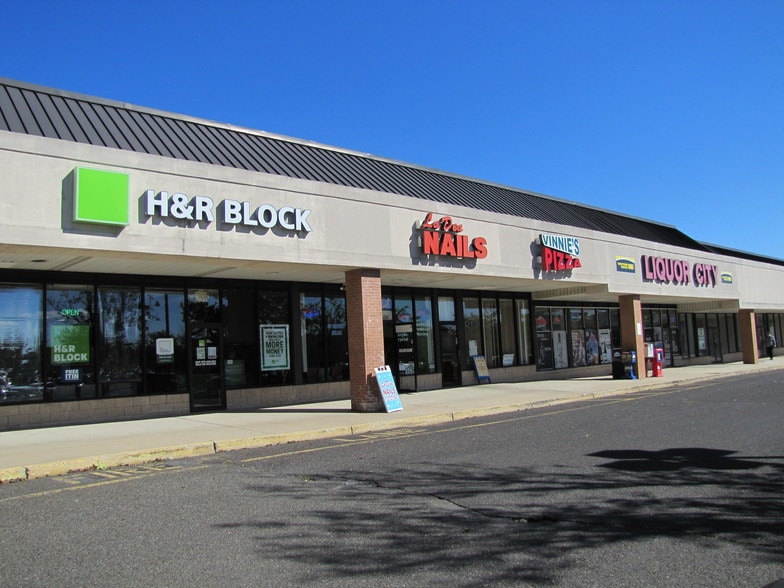 More Photos Of 1061-1099 Highway 9, Old Bridge Unknown For Lease